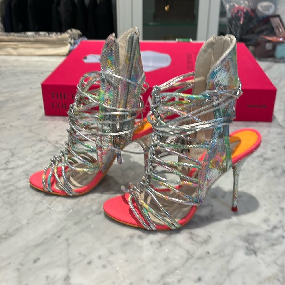 Sophia, Webster party heels